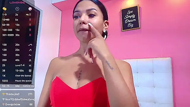 Snapshot of daddyissuesss_ chatting on 02.26.25 daddyissuesss online show from 02.26.25