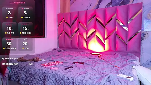 daddyissuesss  online show from 10.21.25