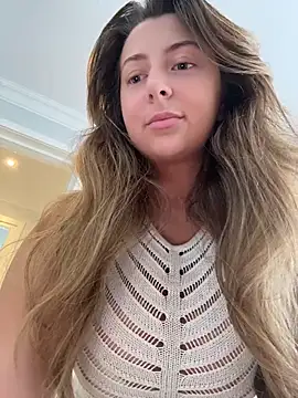 curvyflawless online show from 07.04.26