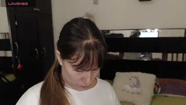 Snapshot of CATRINA-83 chatting on 02.10.26 CATRINA-83 online show from 02.10.26