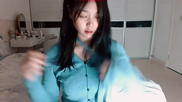 -Lucky Girl online show from 11.09.25