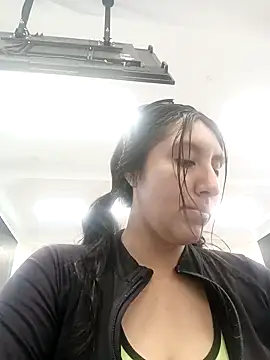 Snapshot of nerdgirl_314 chatting on 12.13.24 nerdgirl 314 online show from 12.13.24