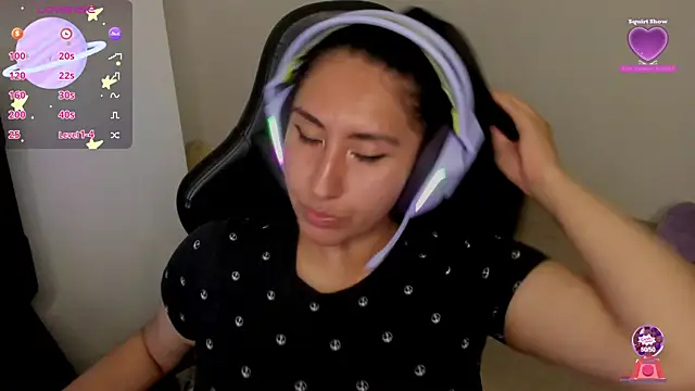 Snapshot of nerdgirl_314 chatting on 12.27.24 nerdgirl 314 online show from 12.27.24