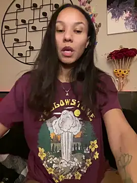  Neeka  online show from 12.06.24