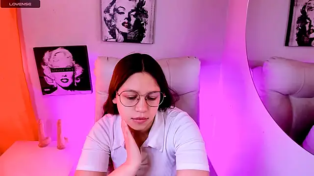 SamanthaRoldaan online show from 03.21.26