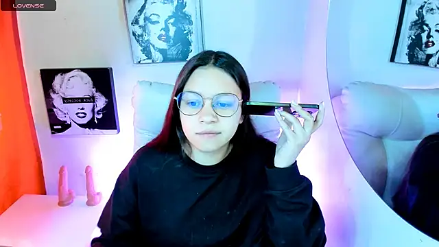 SamanthaRoldaan online show from 03.24.26