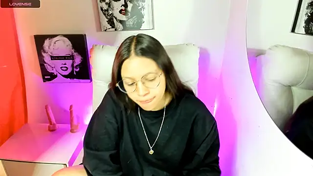 SamanthaRoldaan online show from 04.09.26