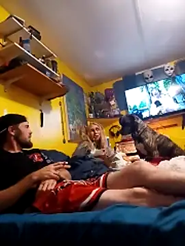 AutumnLights420 online show from 11.25.25