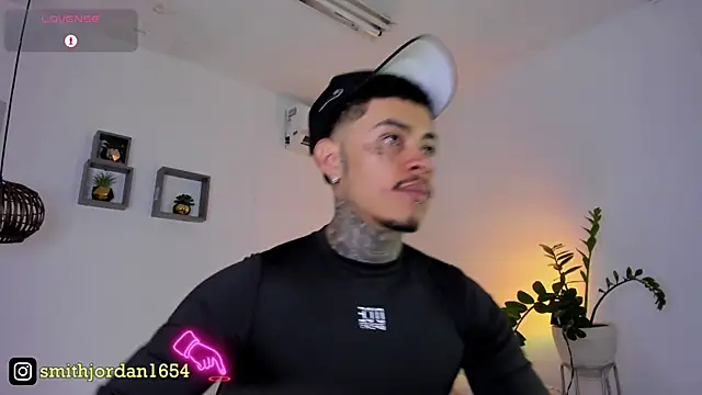 JordanSmiith  online show from 02.27.25