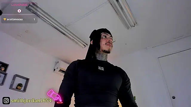 JordanSmiith  online show from 02.28.25