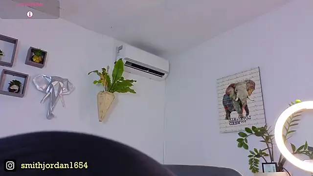 JordanSmiith  online show from 09.24.25