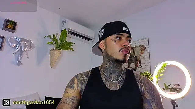 JordanSmiith  online show from 10.02.25