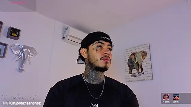 JordanSmiith  online show from 01.12.26