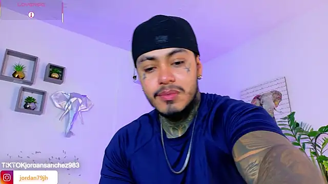 Snapshot of JordanSmiith_ chatting on 06.22.26 JordanSmiith online show from 06.22.26