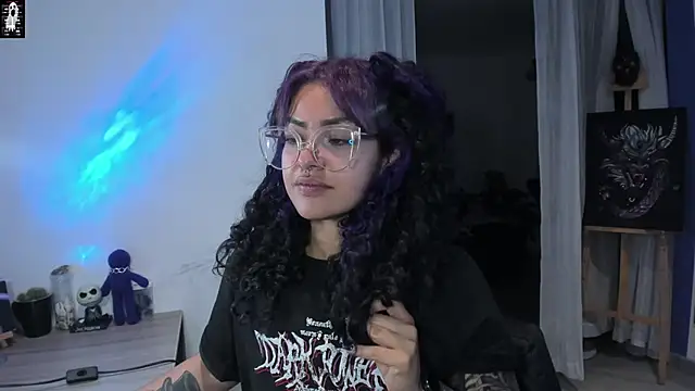 witchviolet online show from 02.21.25