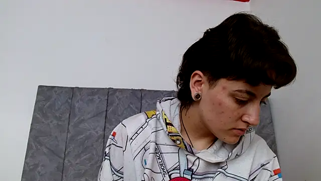 linda 33 online show from 10.12.25