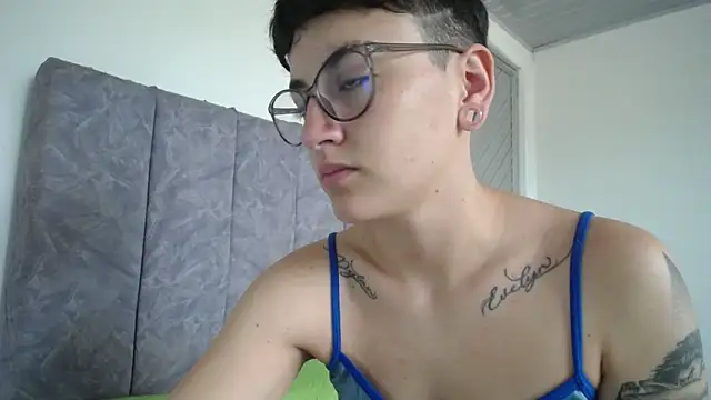 linda 33 online show from 03.14.26