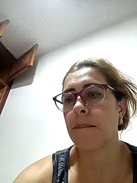 Snapshot of mademonsexy chatting on 02.14.26 mademonsexy online show from 02.14.26