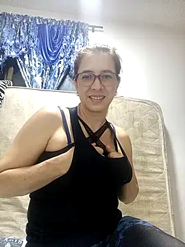 Snapshot of mademonsexy chatting on 02.21.26 mademonsexy online show from 02.21.26