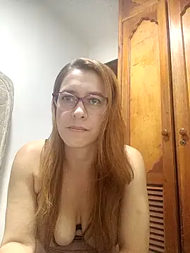 Snapshot of mademonsexy chatting on 02.27.26 mademonsexy online show from 02.27.26