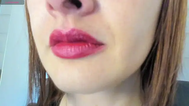 Snapshot of queen_fetish chatting on 05.07.26 queen fetish online show from 05.07.26