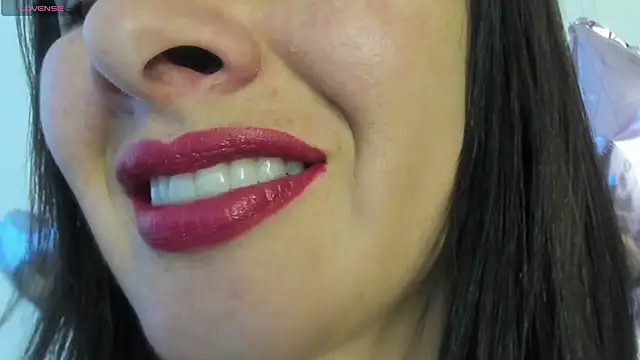 Snapshot of queen_fetish chatting on 05.28.26 queen fetish online show from 05.28.26