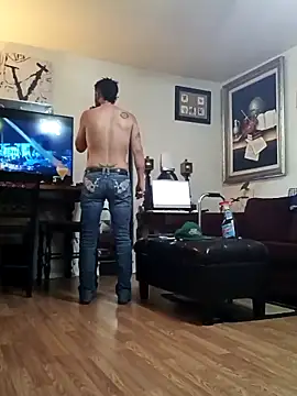 prettyboi6992 online show from 06.10.26