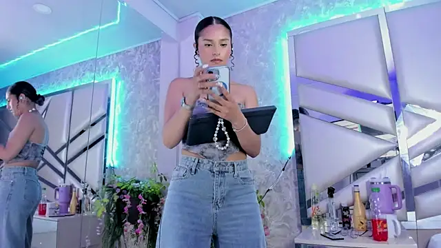 Miia002 online show from 02.01.25