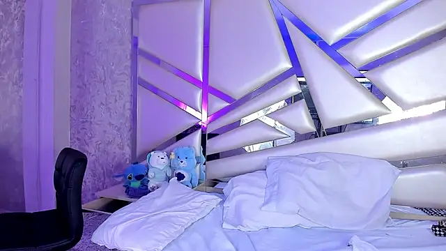 Miia002 online show from 10.11.25