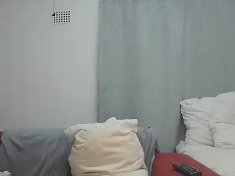 Sexxybella27 online show from 12.16.25