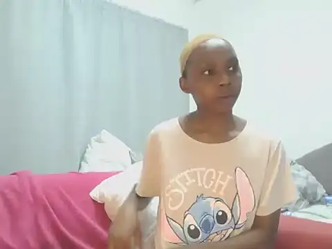 Snapshot of Sexxybella27 chatting on 02.05.26 Sexxybella27 online show from 02.05.26