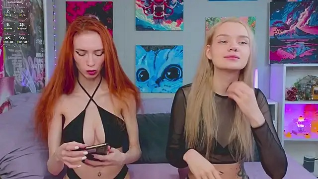 Snapshot of Viena_dias chatting on 11.25.25 Viena dias online show from 11.25.25