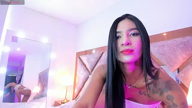 Jennalove  online show from 09.25.25