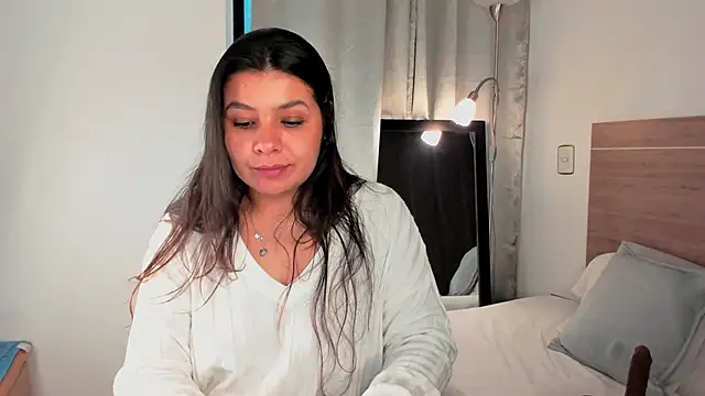 Snapshot of miaa_daniels chatting on 03.04.25 miaa daniels online show from 03.04.25