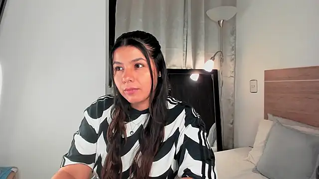 Snapshot of miaa_daniels chatting on 03.07.25 miaa daniels online show from 03.07.25