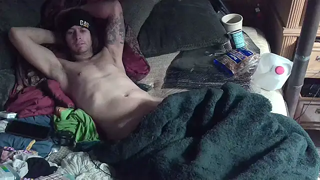 Snapshot of cdressupdiva chatting on 12.28.24 cdressupdiva online show from 12.28.24