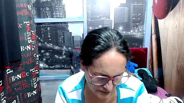 Snapshot of Nastylatinaxxx chatting on 12.24.24 Nastylatinaxxx online show from 12.24.24