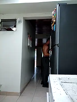 Snapshot of sebasxx97 chatting on 04.16.26 sebasxx97 online show from 04.16.26