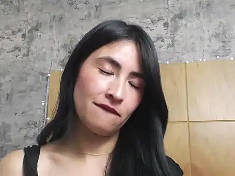 Snapshot of JainaRogers chatting on 02.01.25 JainaRogers online show from 02.01.25