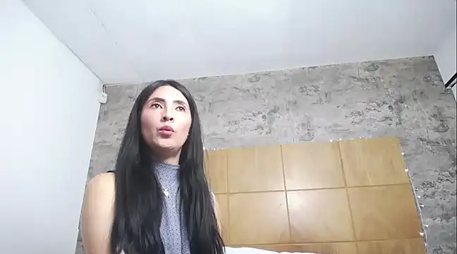 Snapshot of JainaRogers chatting on 03.05.25 JainaRogers online show from 03.05.25