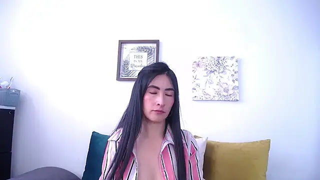 JainaRogers online show from 04.04.26