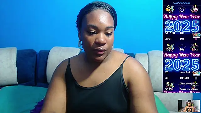 Snapshot of the_pearl199 chatting on 01.15.25 the pearl199 online show from 01.15.25