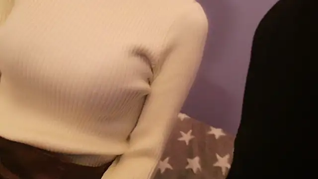 POCARI SWEAT online show from 01.13.25