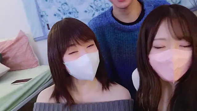 POCARI SWEAT online show from 02.10.25