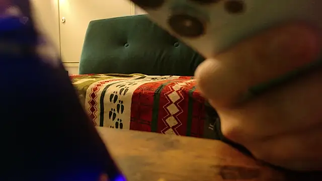 POCARI SWEAT online show from 10.11.25