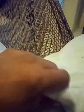 Snapshot of BandidodeAmores_84 chatting on 01.04.25 BandidodeAmores 84 online show from 01.04.25