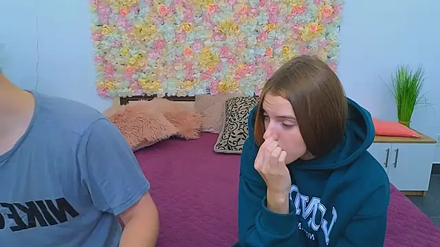  Olli  Stiw  online show from 09.14.25