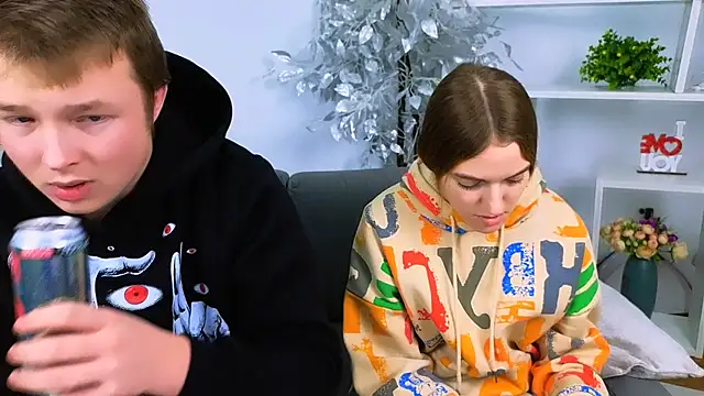  Olli  Stiw  online show from 12.21.25