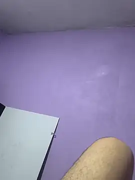 Snapshot of Carloscc15 chatting on 12.17.25 Carloscc15 online show from 12.17.25