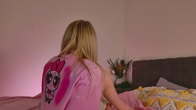 Beatrica Klein online show from 04.08.26